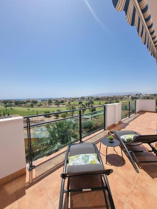 Toyo Alcazaba Suites Gran Terraza Y Vistas, 2Hab, Piscina Y Garaje Retamar  Exterior photo