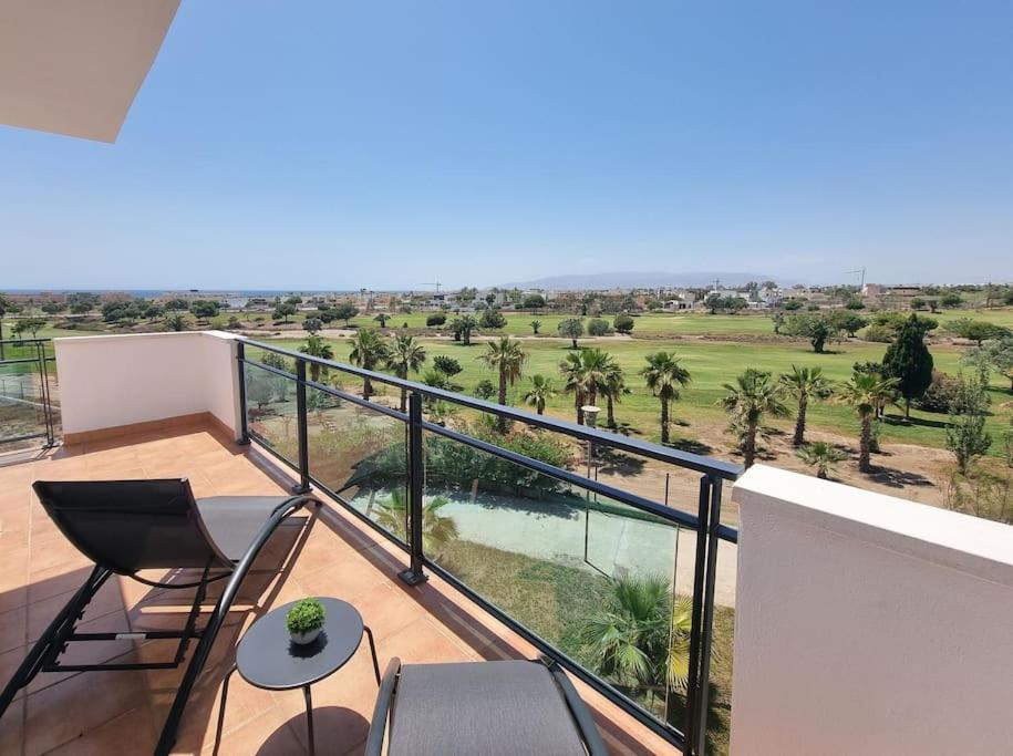 Toyo Alcazaba Suites Gran Terraza Y Vistas, 2Hab, Piscina Y Garaje Retamar  Exterior photo
